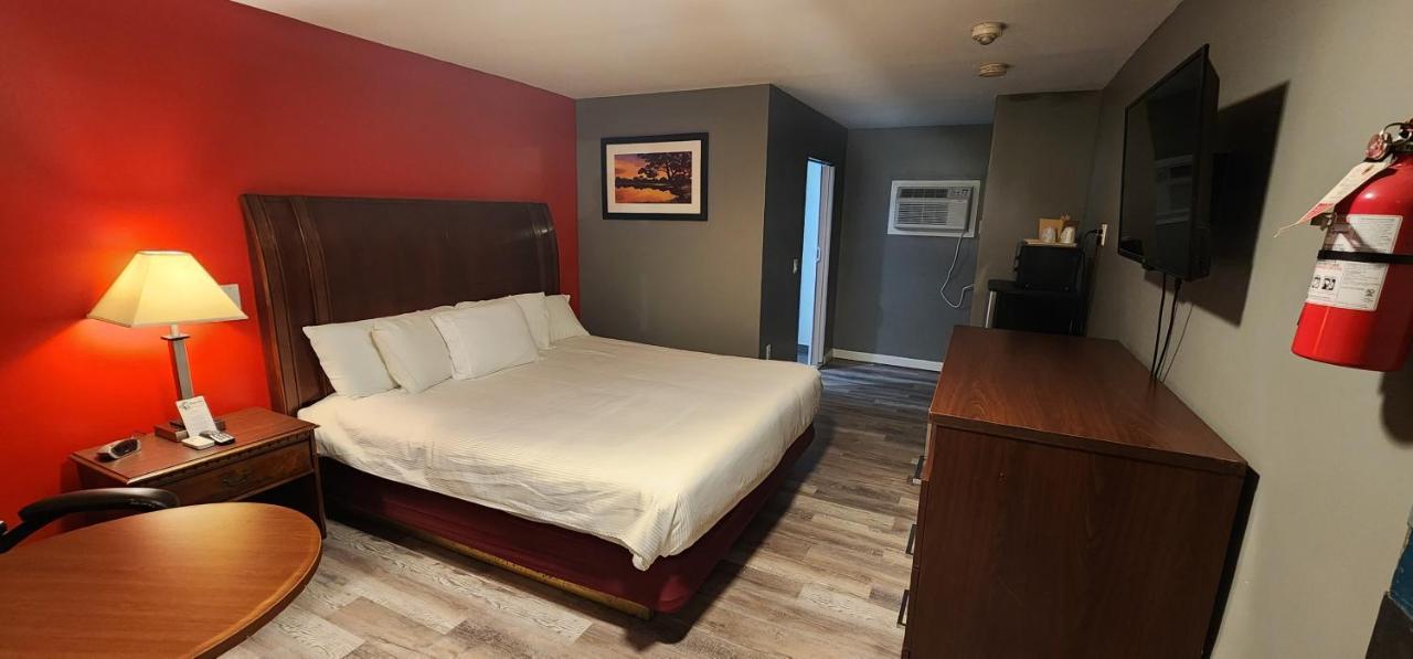 Nashoba Valley Inn & Suites Ayer Екстериор снимка